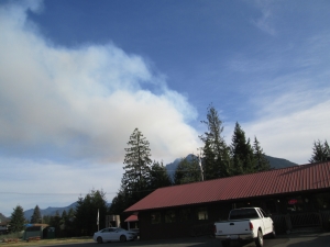 mountain with smoke above restaurant